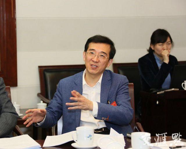 【交汇点】南邮校长杨震:建议提高企业退休老知识分子和技术人员待遇