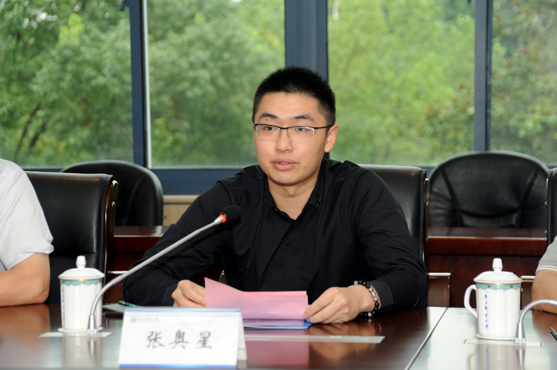 我校与江苏省瑞华慈善基金会举行助学捐赠签约仪式